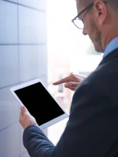 New HSA Rules 2025: Maximize Your Benefits - Cover Image