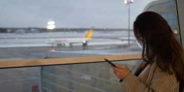 Last-Minute Flight Deals: Snag Bargains Within 72 Hours of Departure - Cover Image