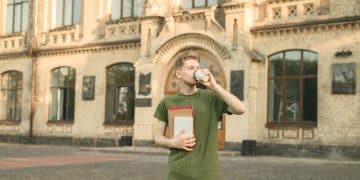 College Financial Aid 2025: Grants, Loans, Scholarships Explained - Cover Image