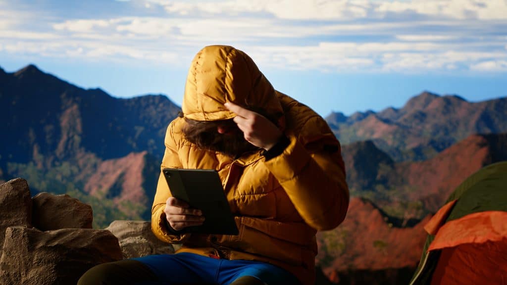 Travel hacking for solo travelers